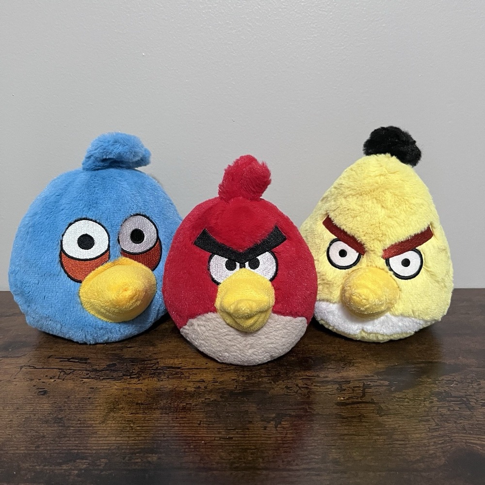 Lot Of 3 Angry Birds Commonwealth Plush Red Yellow Blue NO SOUND